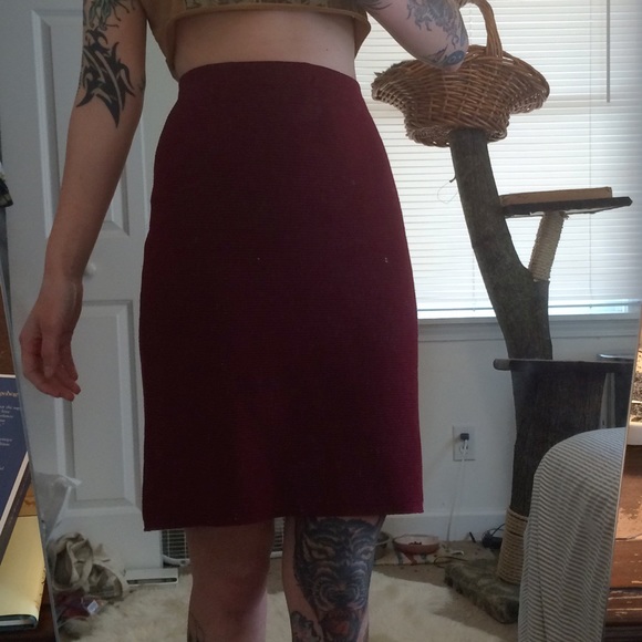 Knit Midi Skirt - Picture 2 of 4
